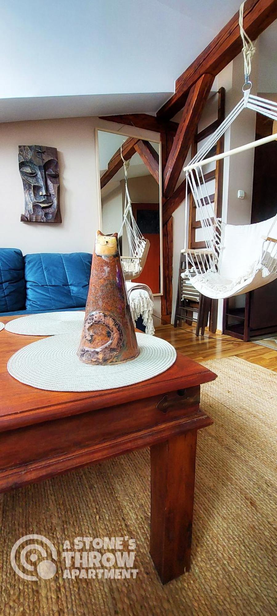 A Stone'S Throw Apartment Krakow Luaran gambar